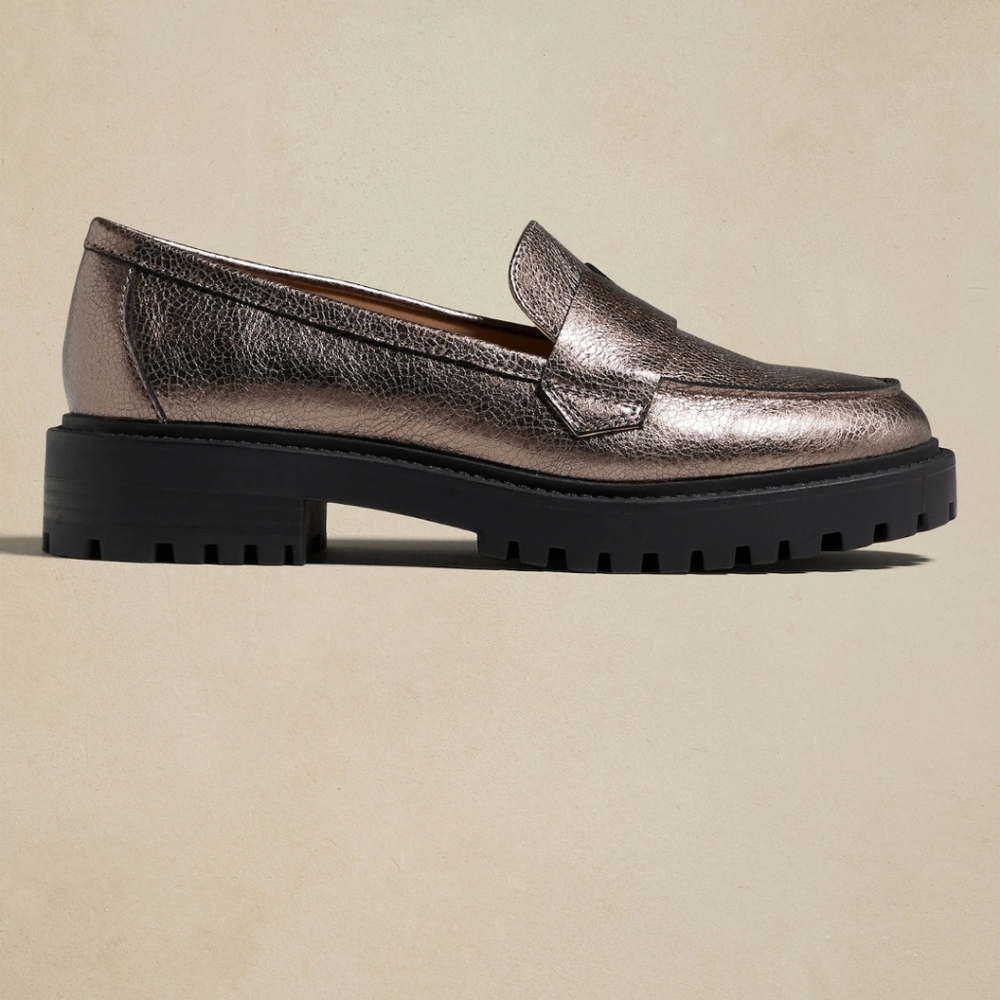 Banana Republic Vee Strap Lugg Loafers
